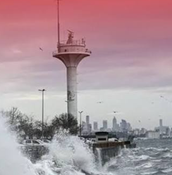 İstanbul’da fırtına etkisini göstermeye başladı…