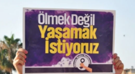 Adana’da sokakta  saldırıya uğrayan kadın yaşamını yitirdi