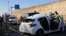 Şanlıurfa’da iki aracın çarpışması sonucu 3 kişi yaşamını yitirdi
