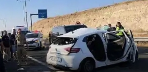 Şanlıurfa’da iki aracın çarpışması sonucu 3 kişi yaşamını yitirdi